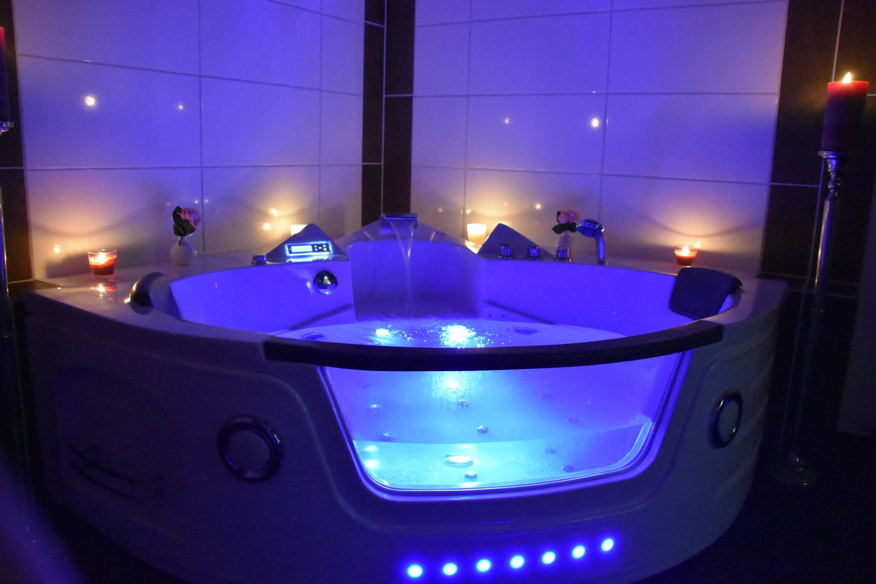 Wellness Paradies - Erotische Massagen Hannover - Erotic Massage in Hanover, Germany