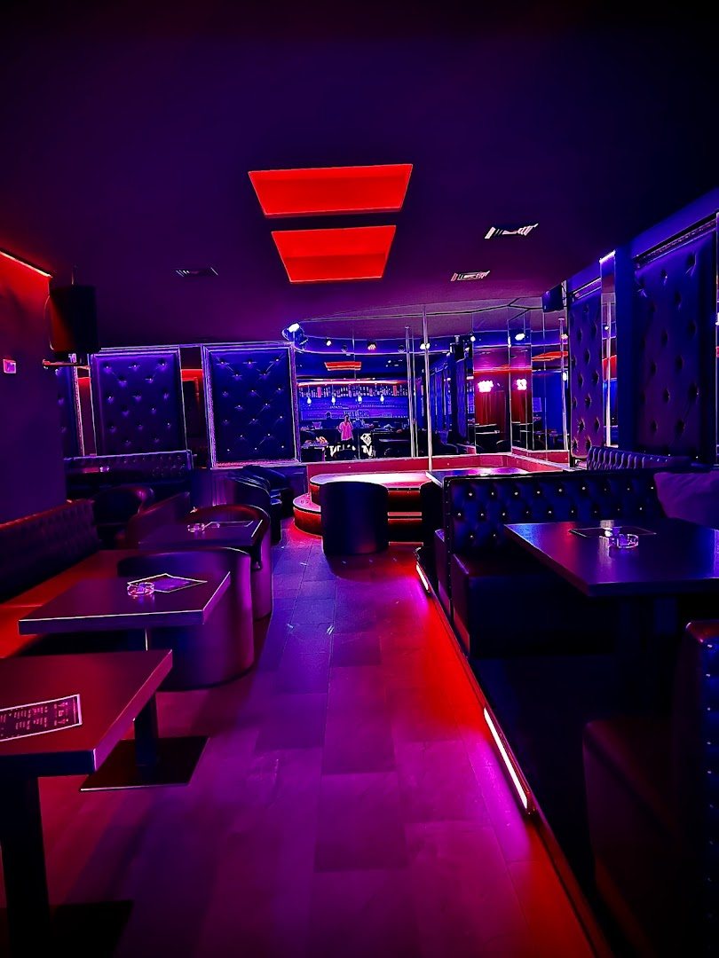 Diamond -American Table Dance Bar - Nightclub in Hanover, Germany