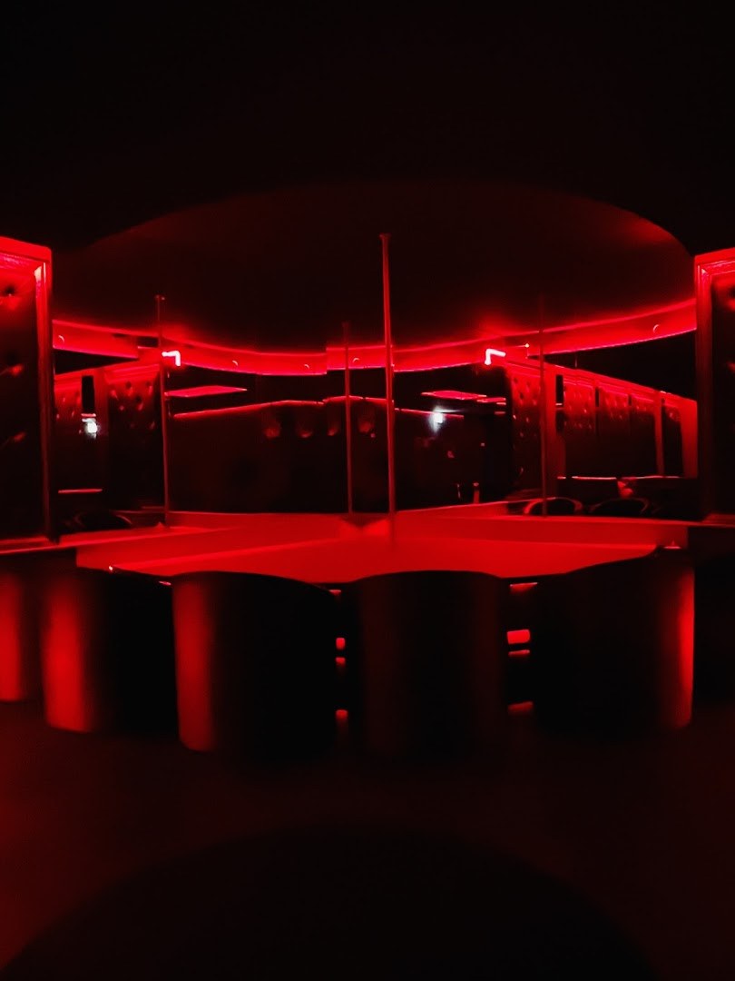 Diamond -American Table Dance Bar - Nightclub in Hanover, Germany