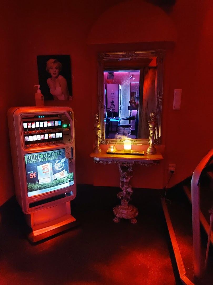 Love Nightclub 66 - Nightclub in Hanover, Germany