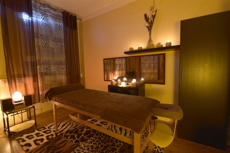 Massagewelten By Traum & Zeit - Wellnessmassagen Tantra Enthaarungen Heilbronn - Erotic Massage in Heilbronn, Germany