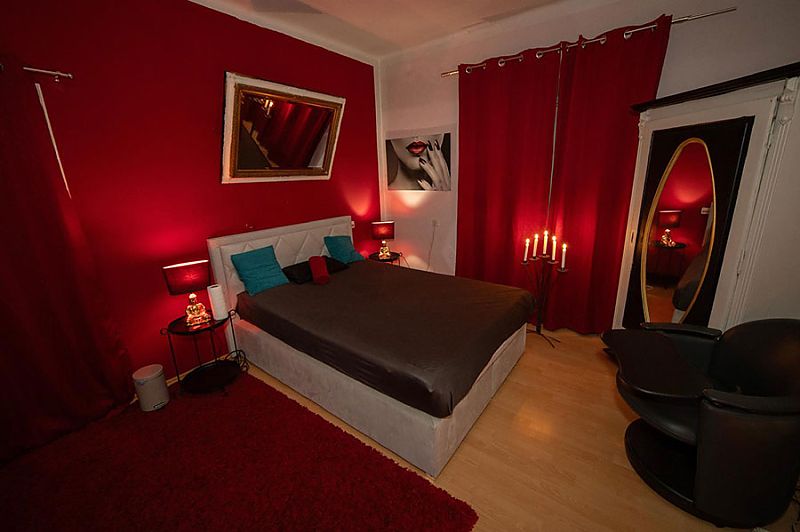 Roth-Rooms - Brothel in Hof, Germany