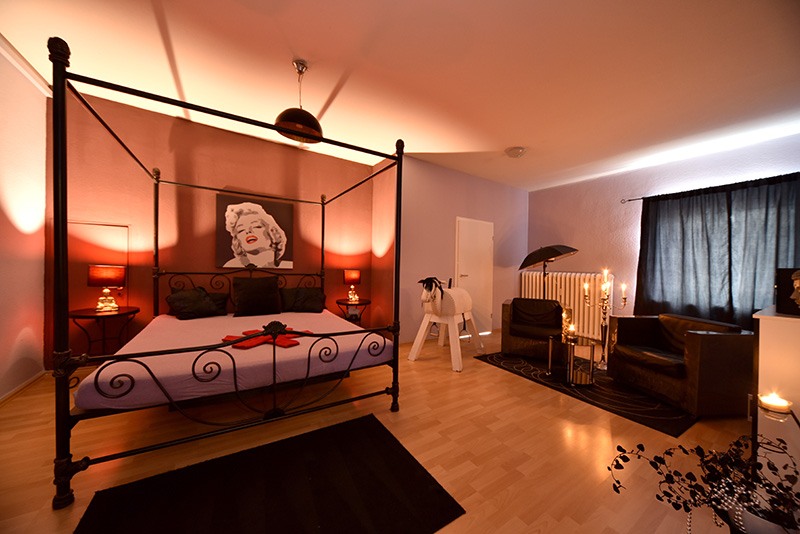 Roth-Rooms - Brothel in Hof, Germany