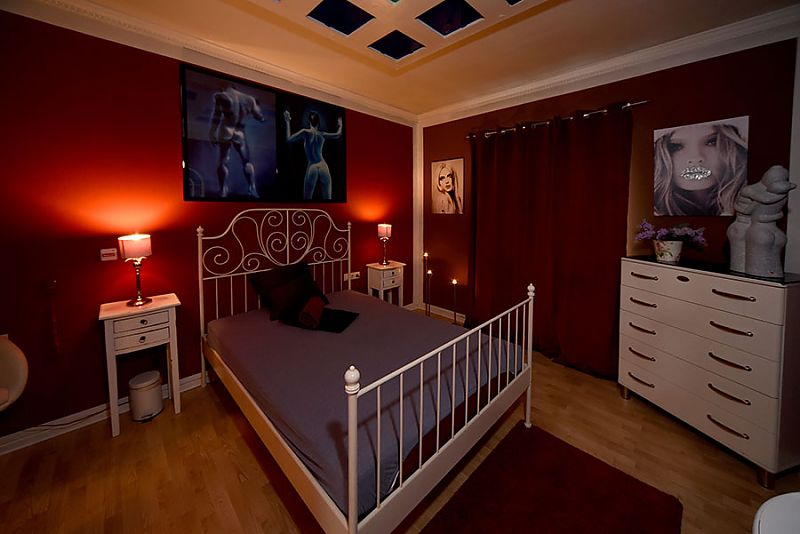 Roth-Rooms - Brothel in Hof, Germany