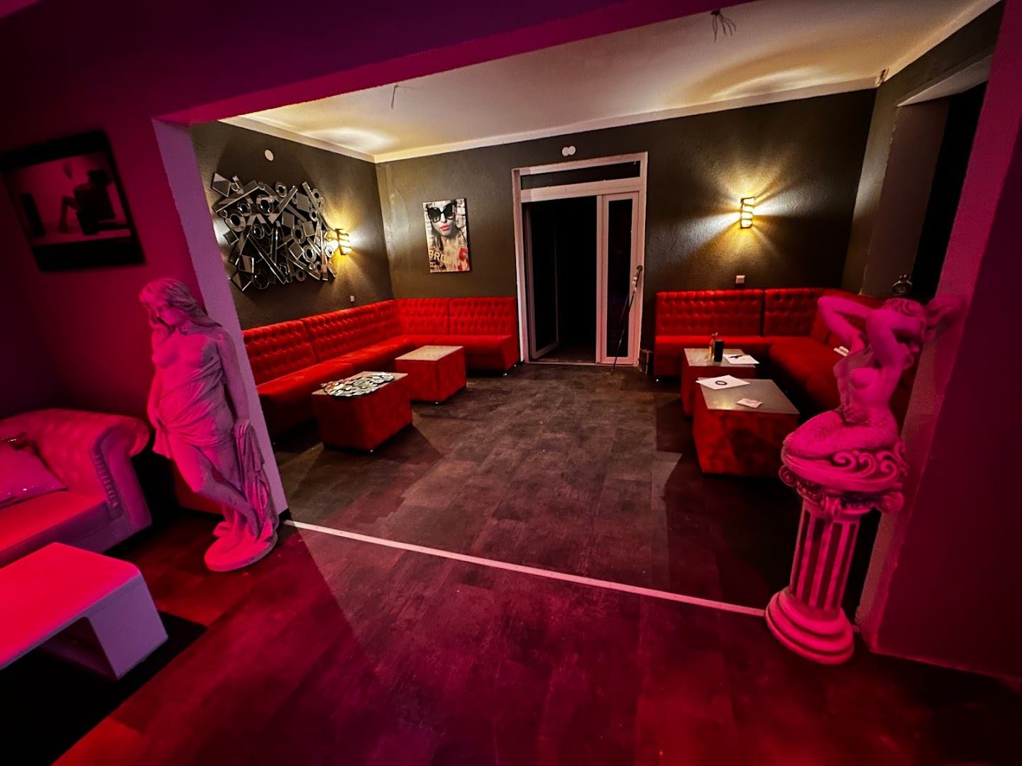 Nightclub Red House - Nightclub in Homburg, Germany