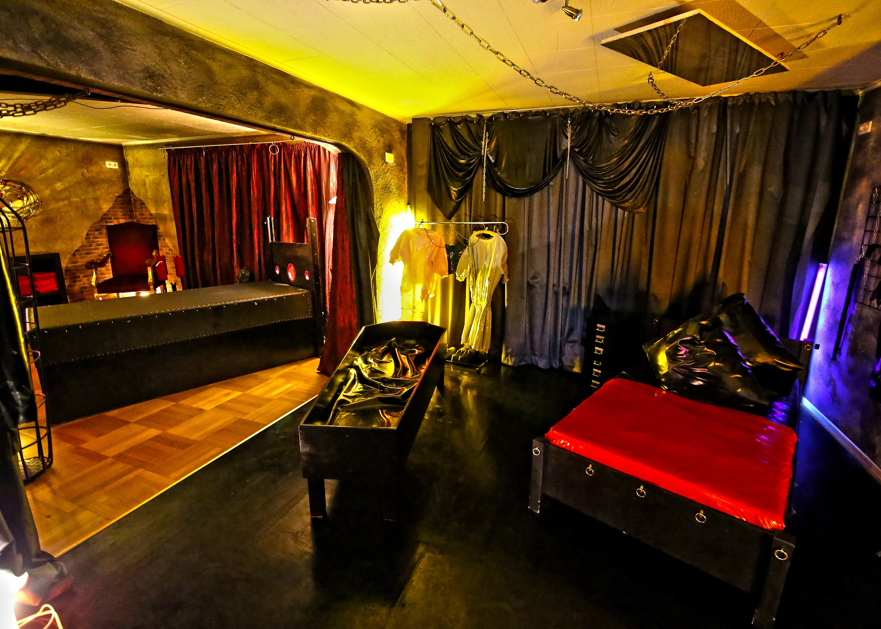 Heaven & Hell - Brothel in Karlsruhe, Germany