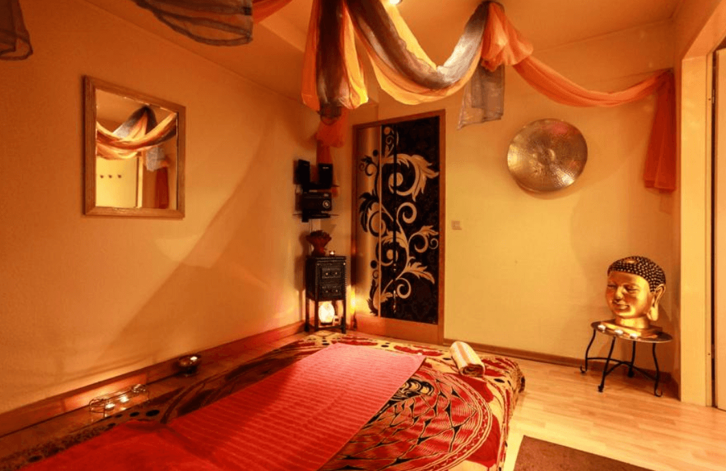 Kosma Tantra Massage Koln - Erotic Massage in Koln, Germany
