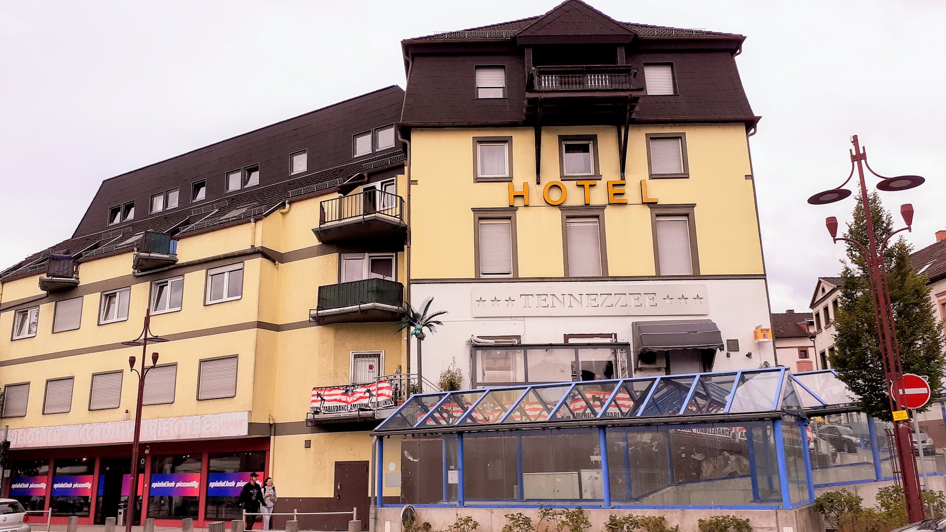 Hotel Tennezzee - Nightclub in Landstuhl, Germany