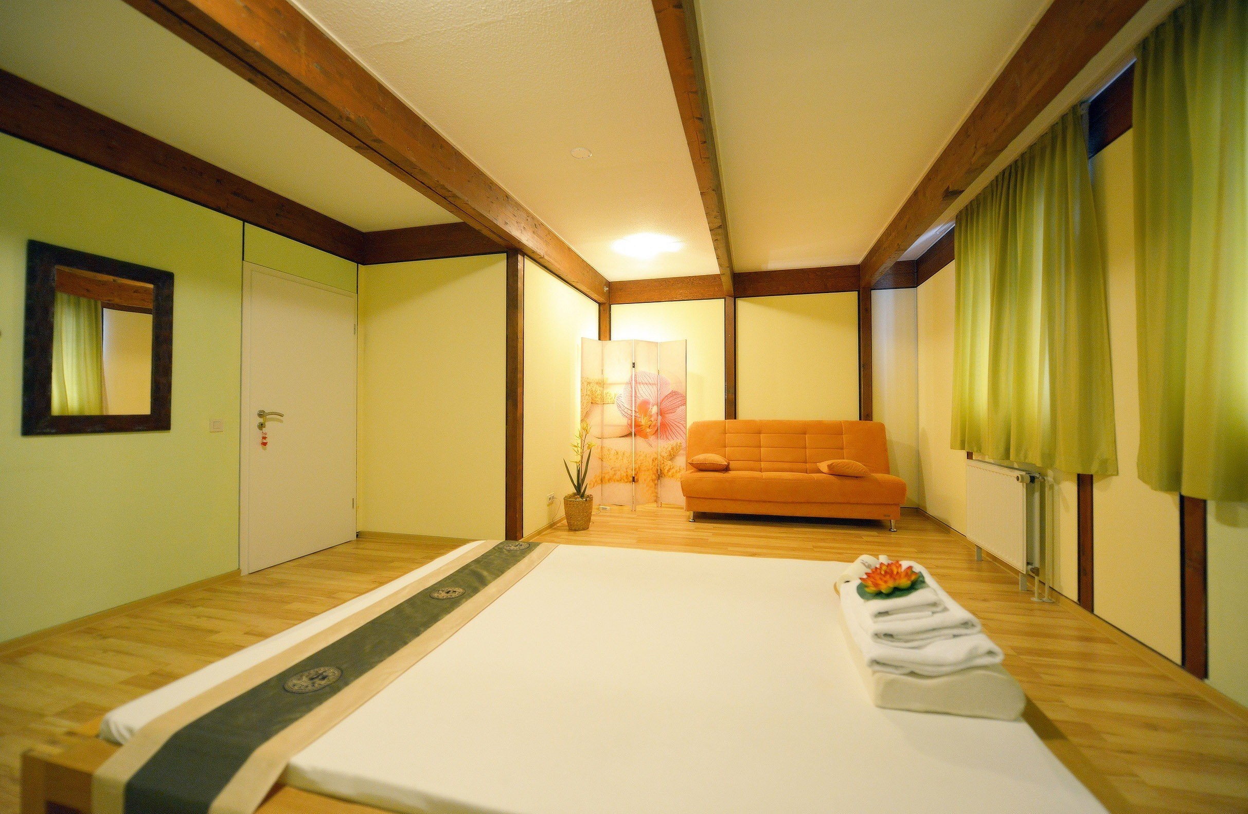 Thai-Paradise - Erotic Massage in Langenhagen, Germany