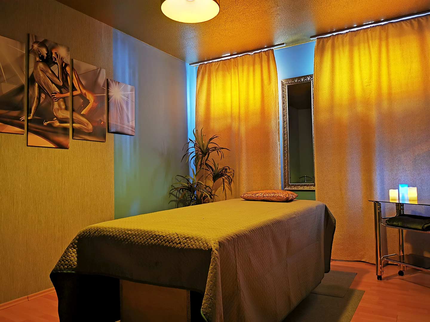 Gold HÄNde Massage Salon - Erotic Massage in Leipzig, Germany