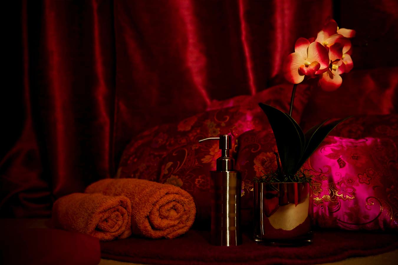 Gold HÄNde Massage Salon - Erotic Massage in Leipzig, Germany