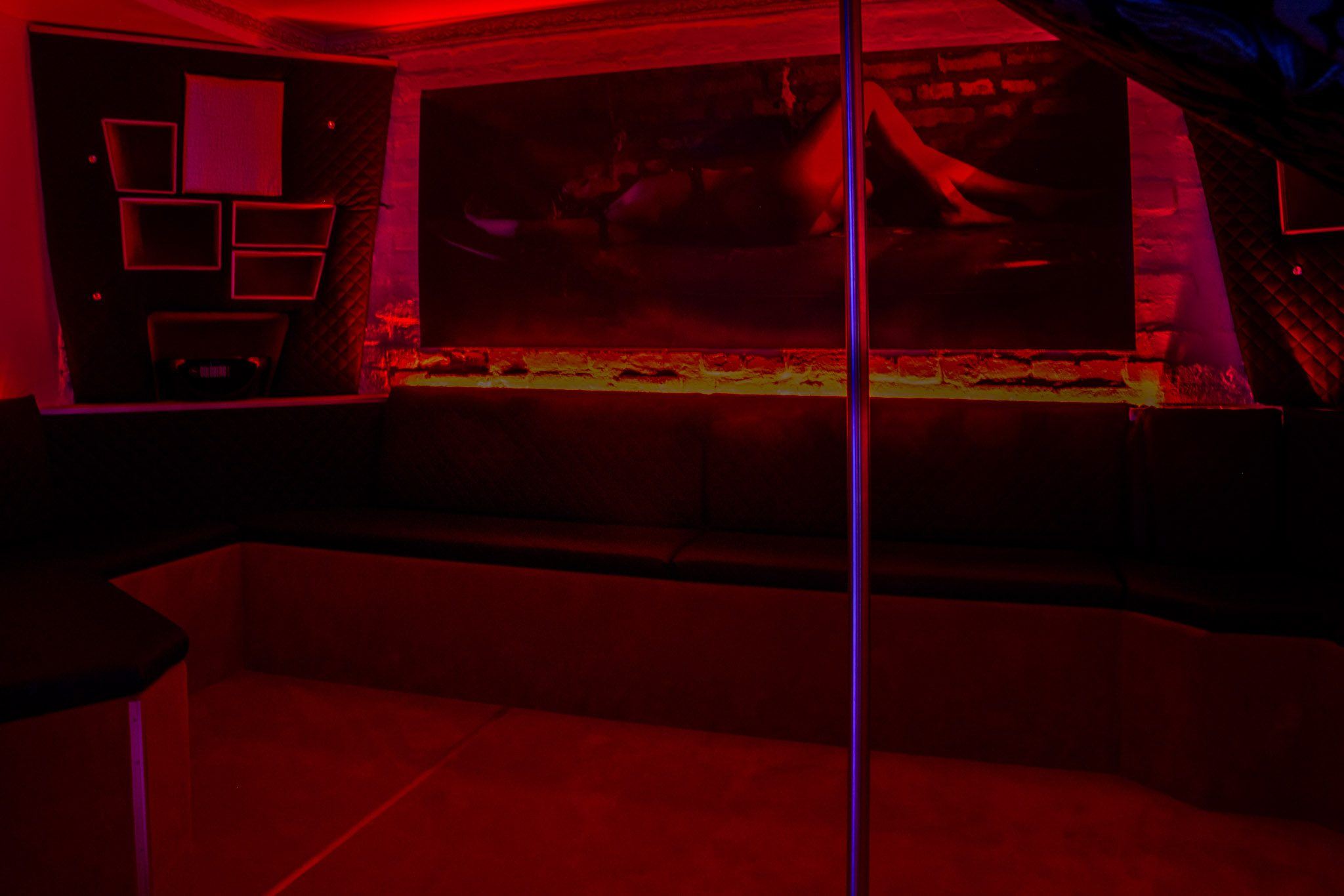 KÄTz | Lifestyle & Danceclub | Drinks & Food I Sauna & Pools - Nightclub in Leipzig, Germany