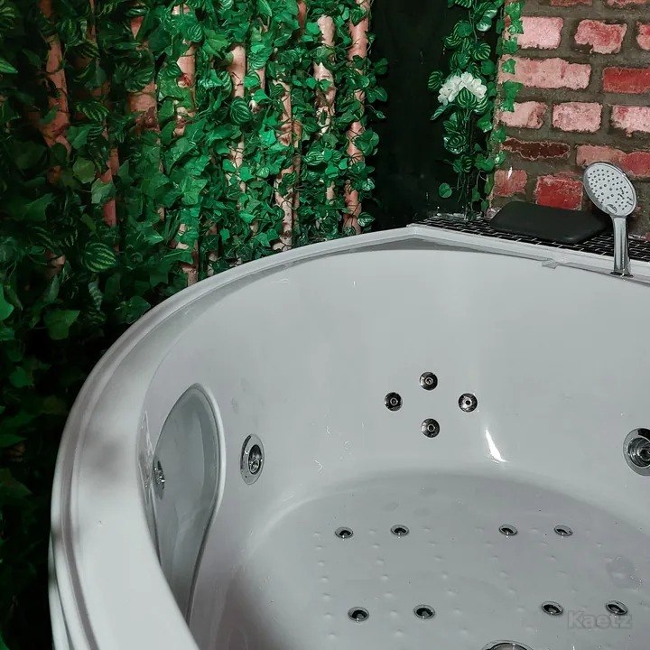 KÄTz | Lifestyle & Danceclub | Drinks & Food I Sauna & Pools - Nightclub in Leipzig, Germany