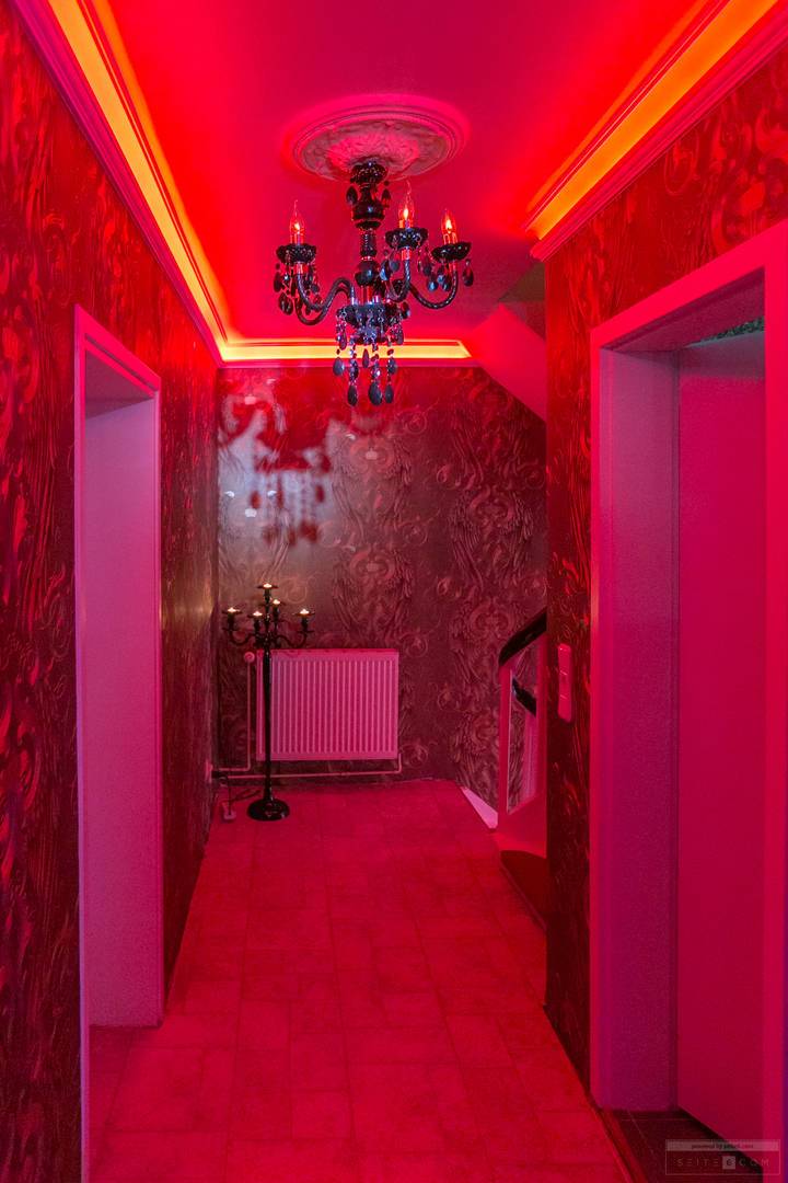Lotta's Privathaus - Nightclub in Lubeck, Germany