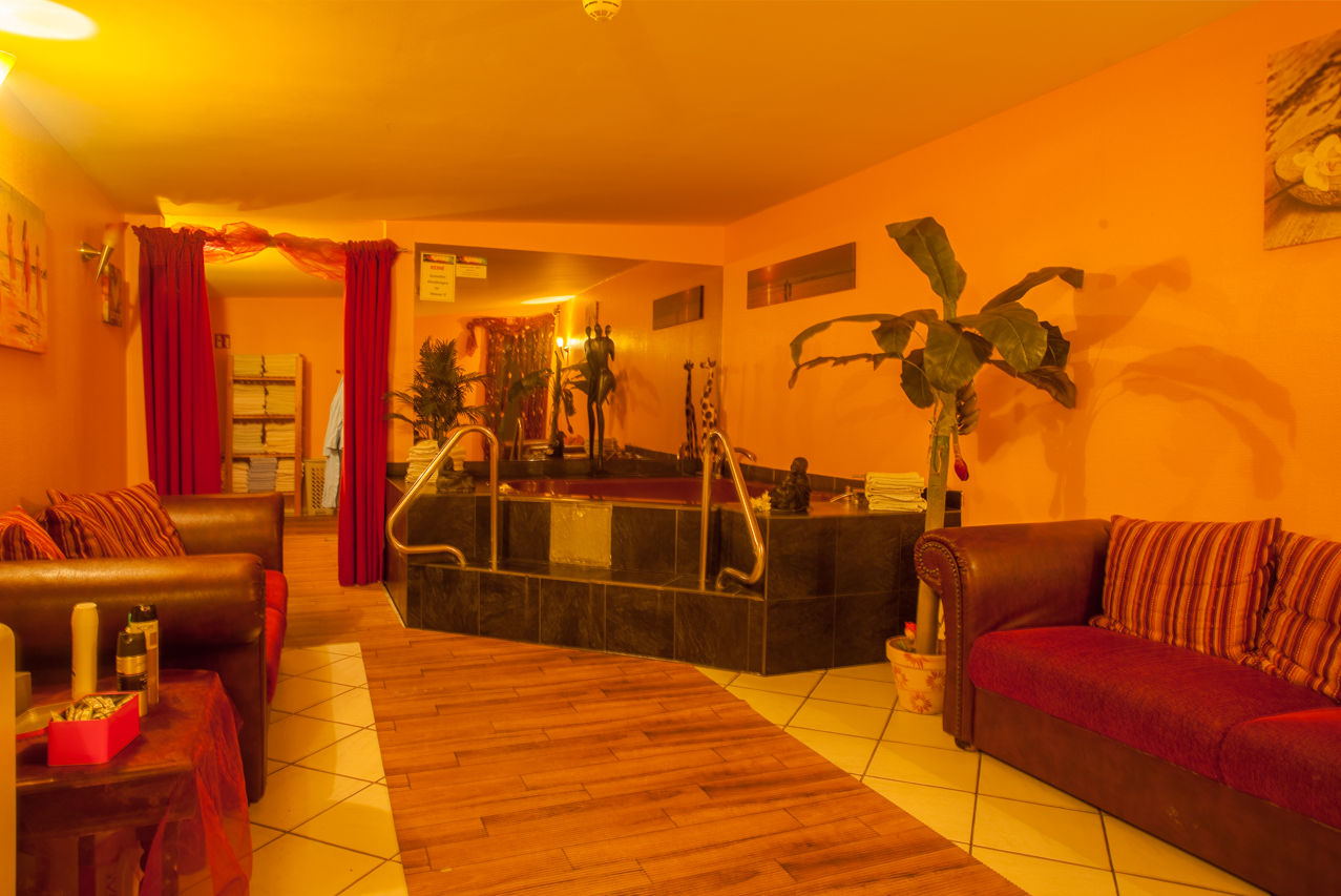 Biggis Swinger Lounge - Swinger Club in M Gladbach, Germany