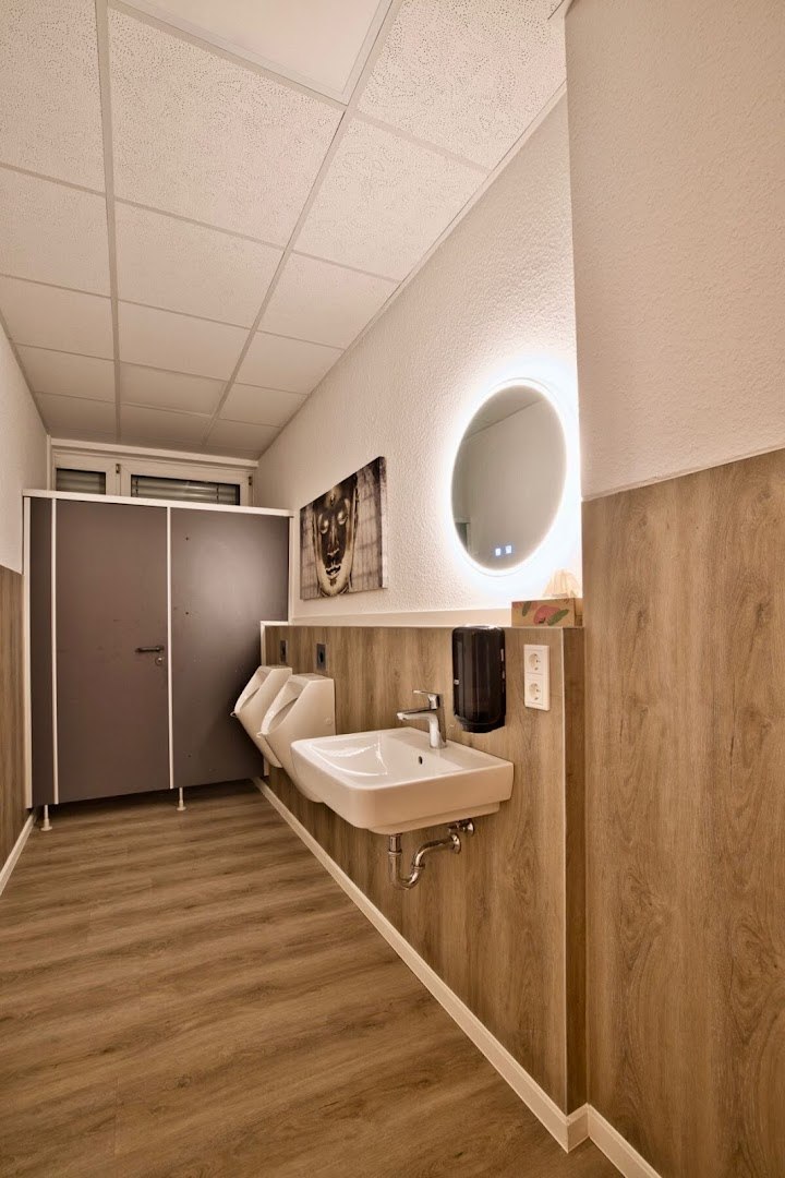 Relax Massage & Wellness Mainz - Erotic Massage in Mainz, Germany