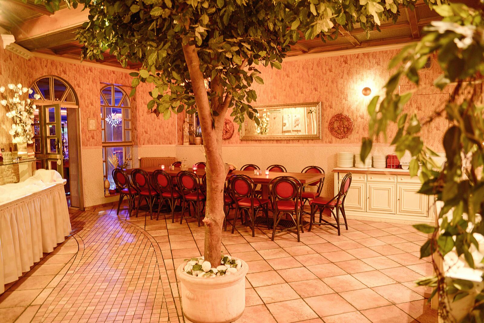 Swingerclub Location-One - Swinger Club in Menden, Germany