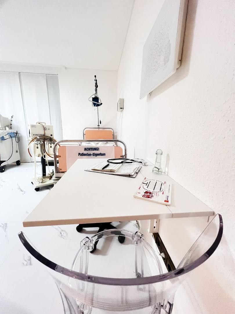 Studio Mabella Bdsm Studio/ Domina Studio - Brothel in Mettmann, Germany