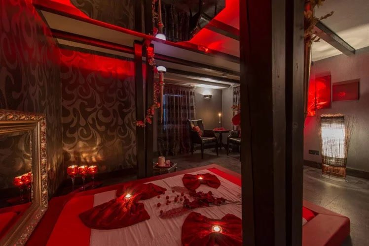 Die Insel Massagestudio - Erotic Massage in Meudt, Germany