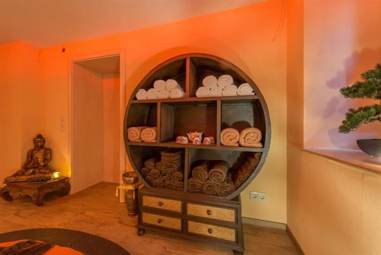 Die Insel Massagestudio - Erotic Massage in Meudt, Germany