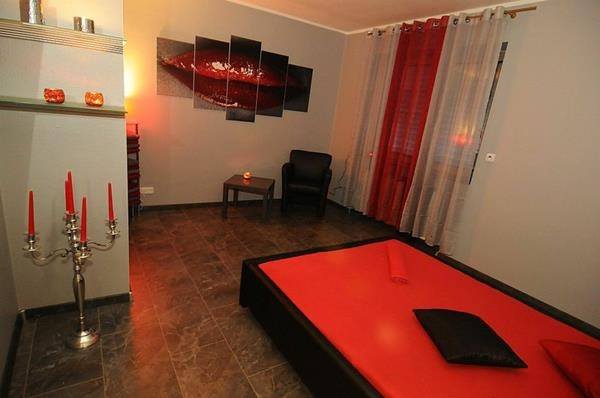 Privat Sunshine - Brothel in Monchengladbach, Germany