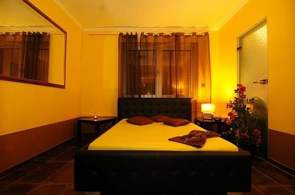 Privat Sunshine - Brothel in Monchengladbach, Germany