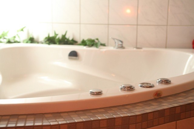 House Of 5 Senses - Erotic Massage in Monchengladbach, Germany