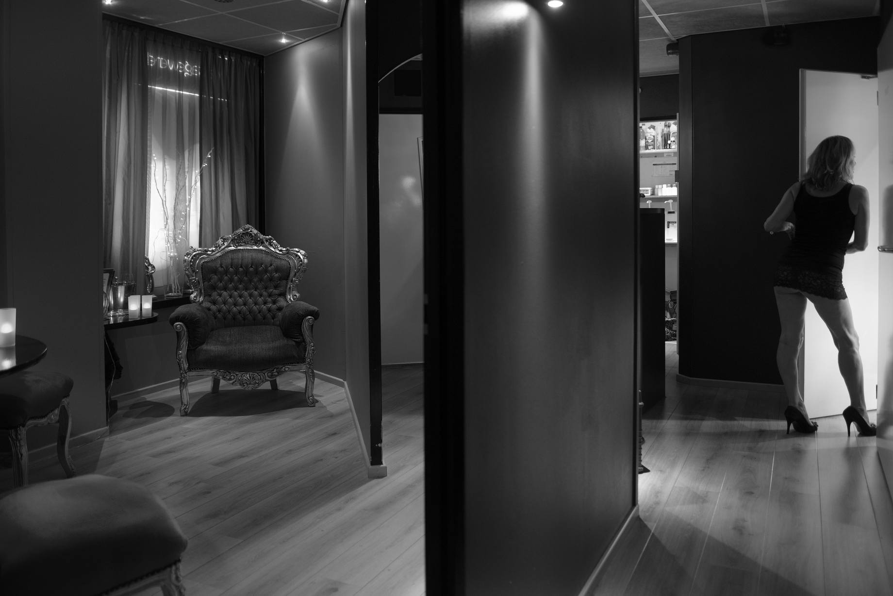 Massagewelt Mönchengladbach - Erotic Massage in Monchengladbach, Germany