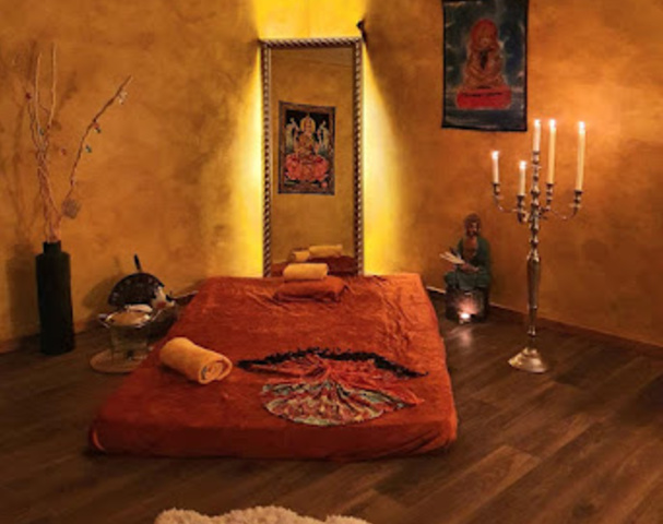 Tantra Art - Erotic Massage in Monchengladbach, Germany