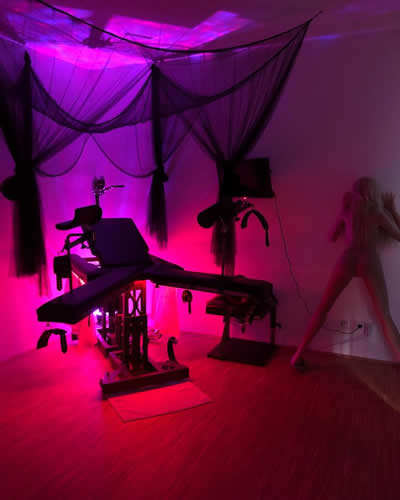 Lana's Erotische Massagen - Adresse Auf Anfrage - Erotic Massage in Munchen, Germany