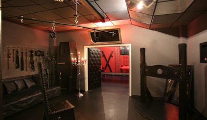 Castell Roissy - Bizarr Erotik & Sm-Studio - Brothel in Munich, Germany