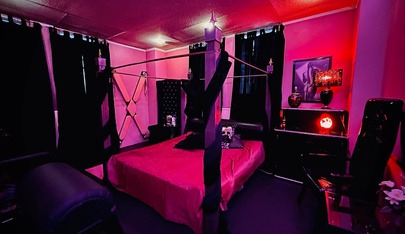 Castell Roissy - Bizarr Erotik & Sm-Studio - Brothel in Munich, Germany