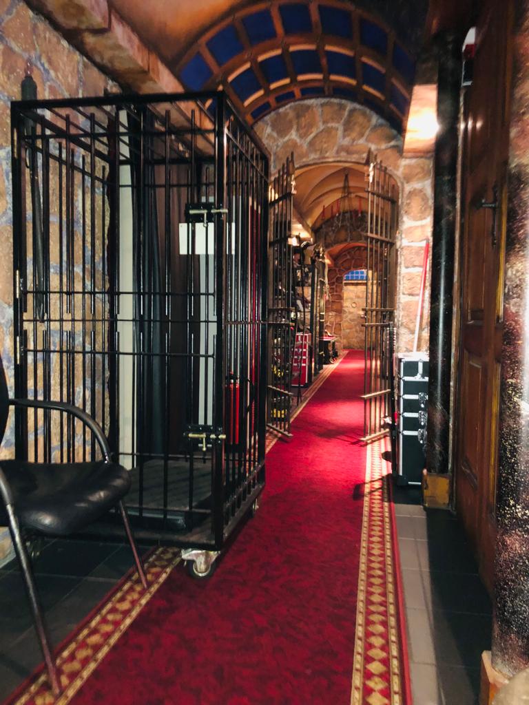 Castell Roissy - Bizarr Erotik & Sm-Studio - Brothel in Munich, Germany