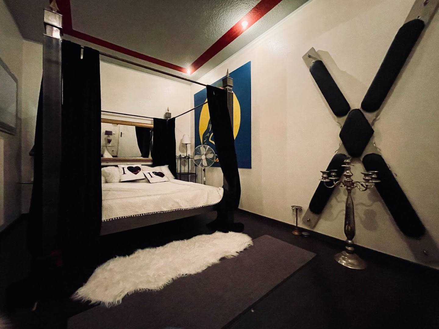 Castell Roissy - Bizarr Erotik & Sm-Studio - Brothel in Munich, Germany