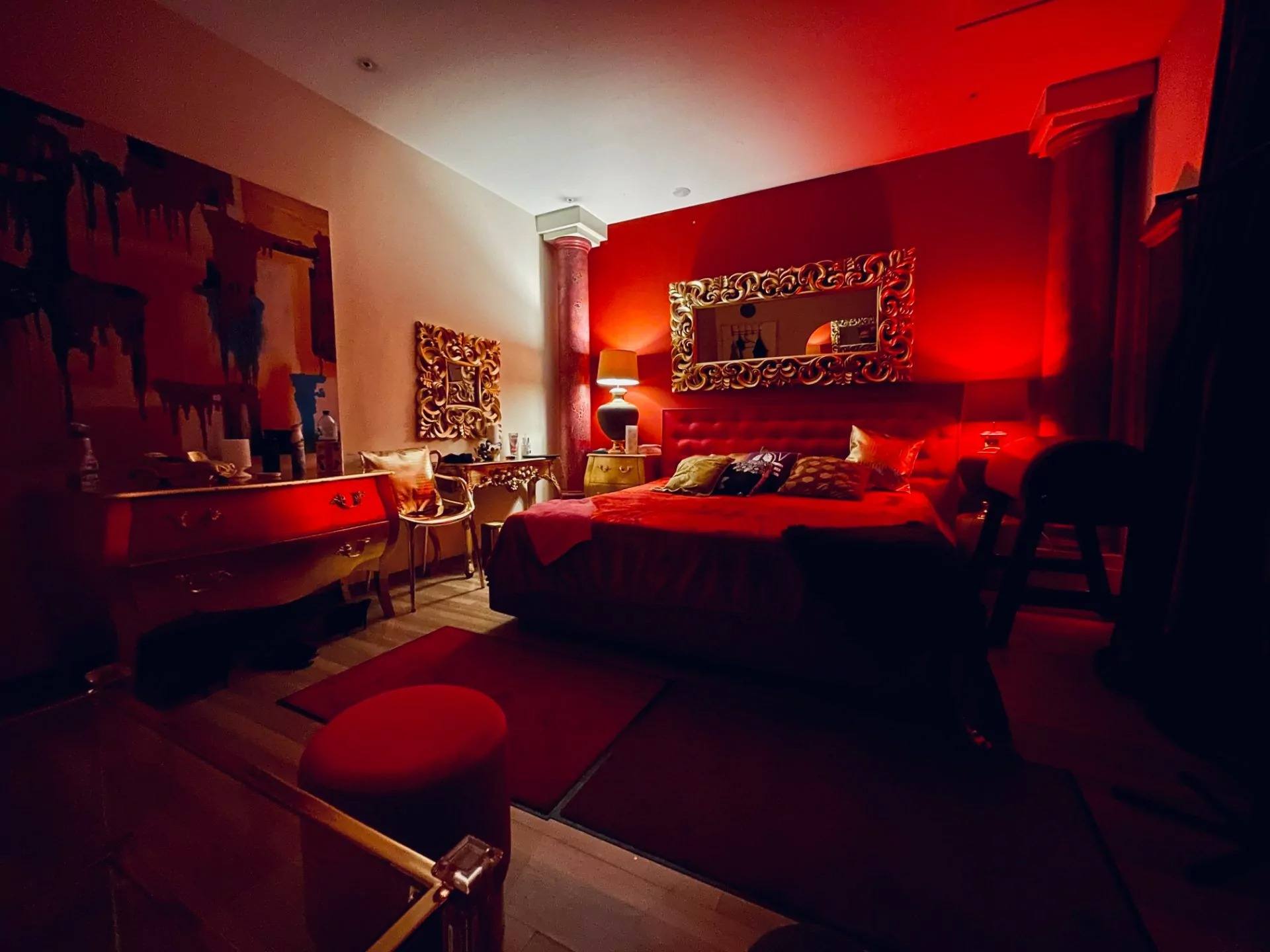 Castell Roissy - Bizarr Erotik & Sm-Studio - Brothel in Munich, Germany