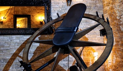 Domina Studio Elegance - Bdsm Studio - Brothel in Munich, Germany