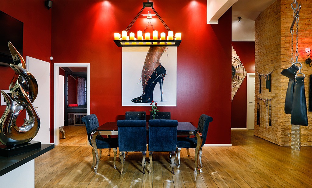 Domina Studio Elegance - Bdsm Studio - Brothel in Munich, Germany
