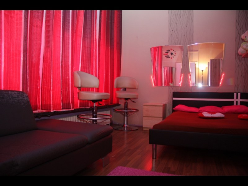 Inflagranti - Im Haus Ambiente Rose - Brothel in Munich, Germany