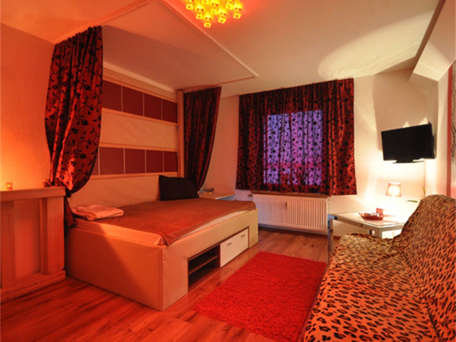 Luderbox - Bodenseestrasse 271 - Brothel in Munich, Germany