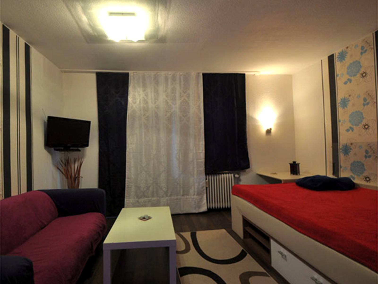 Luderbox - Bodenseestrasse 271 - Brothel in Munich, Germany