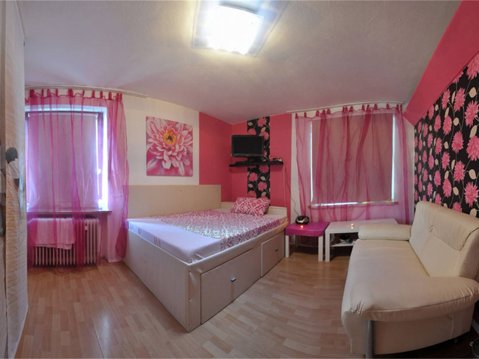 Luderbox - Bodenseestrasse 271 - Brothel in Munich, Germany