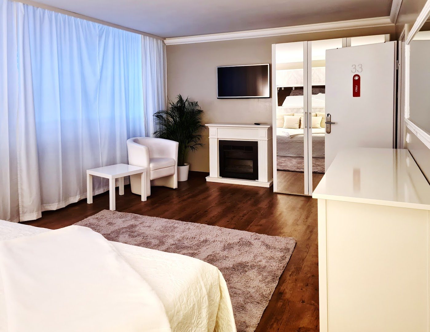 Meglinger39 - Bordell München - Brothel in Munich, Germany