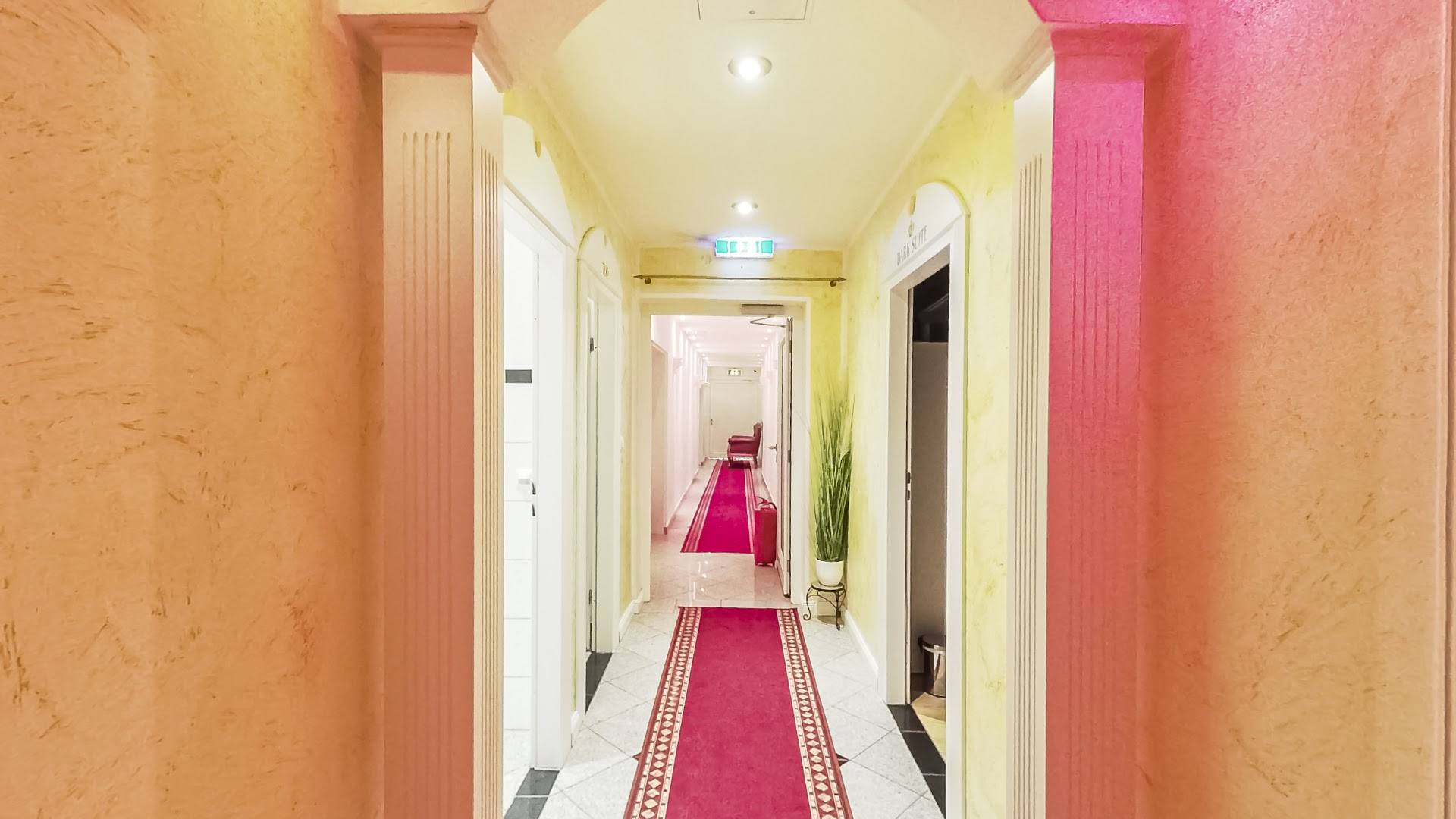 Monaco Apartments - Brothel in Munich, Germany