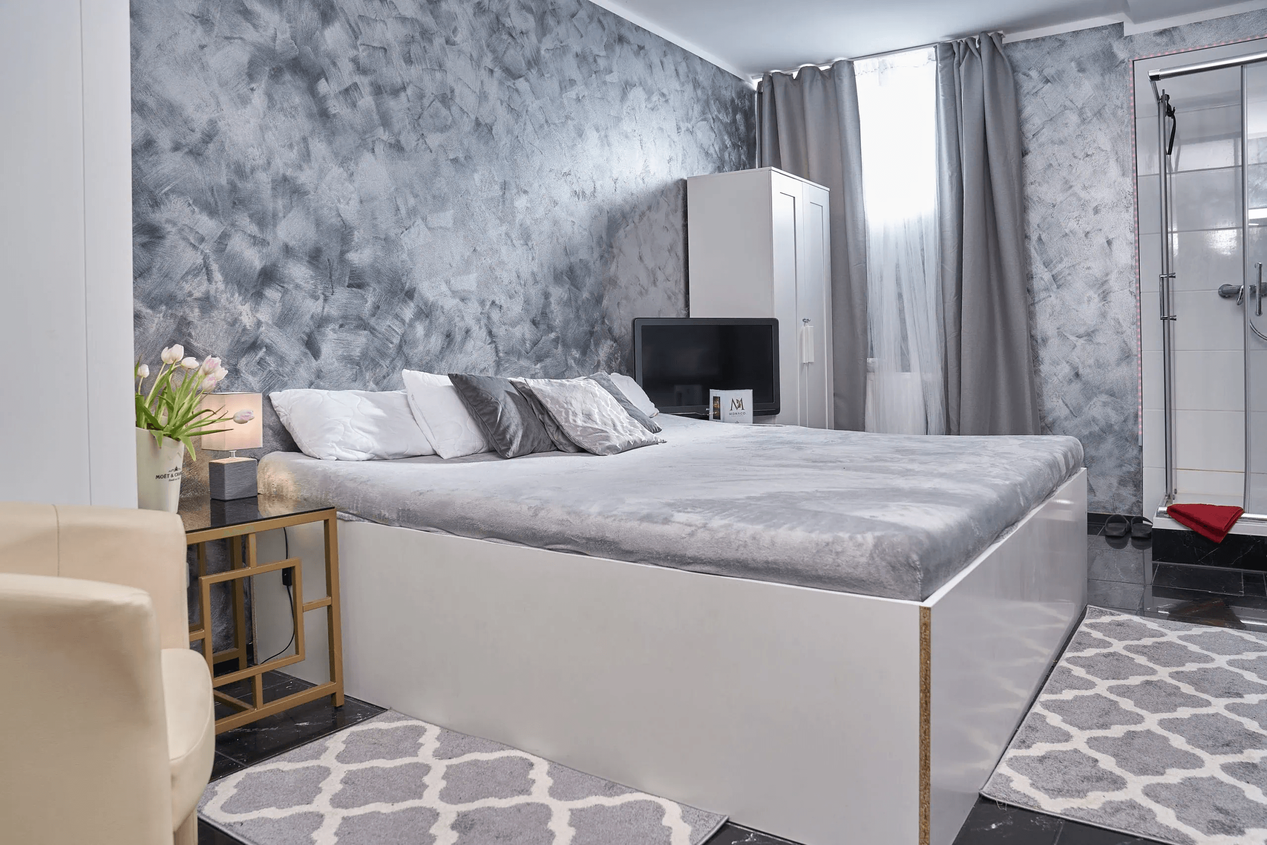 Monaco Apartments - Brothel in Munich, Germany