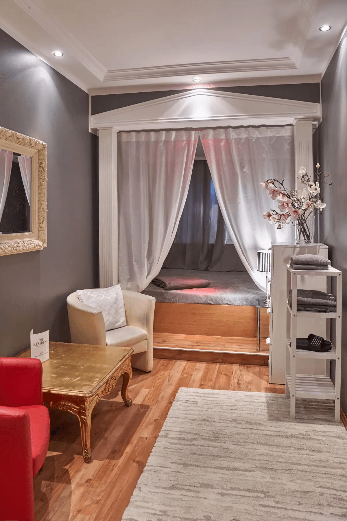 Monaco Apartments - Brothel in Munich, Germany