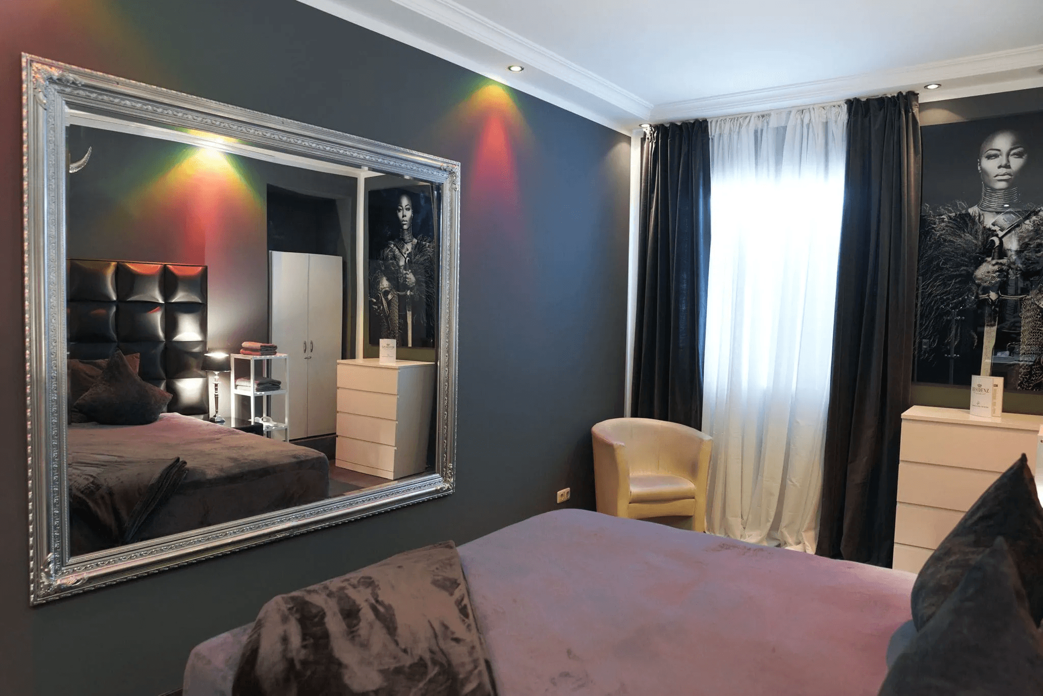 Monaco Apartments - Brothel in Munich, Germany