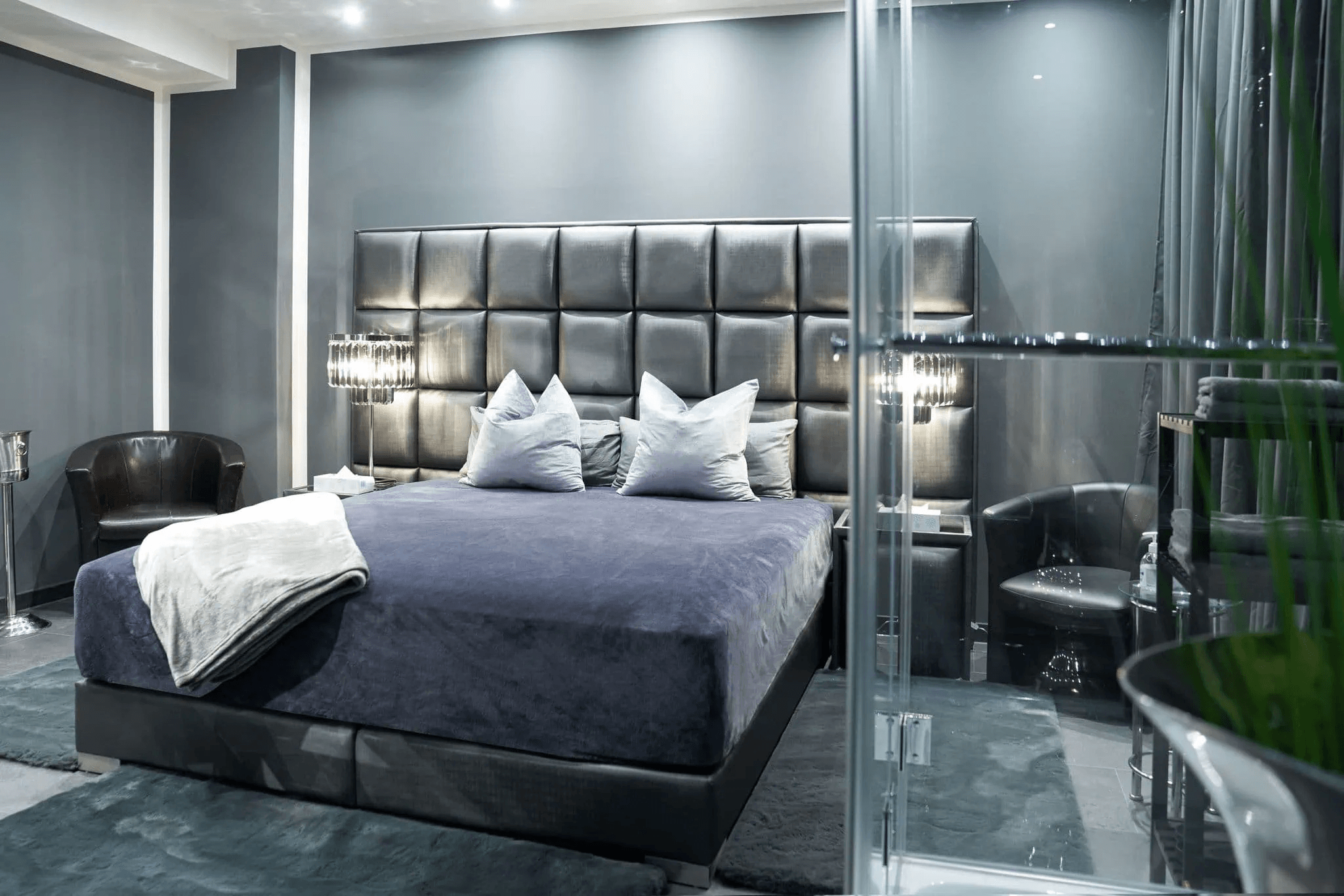 Monaco Apartments - Brothel in Munich, Germany