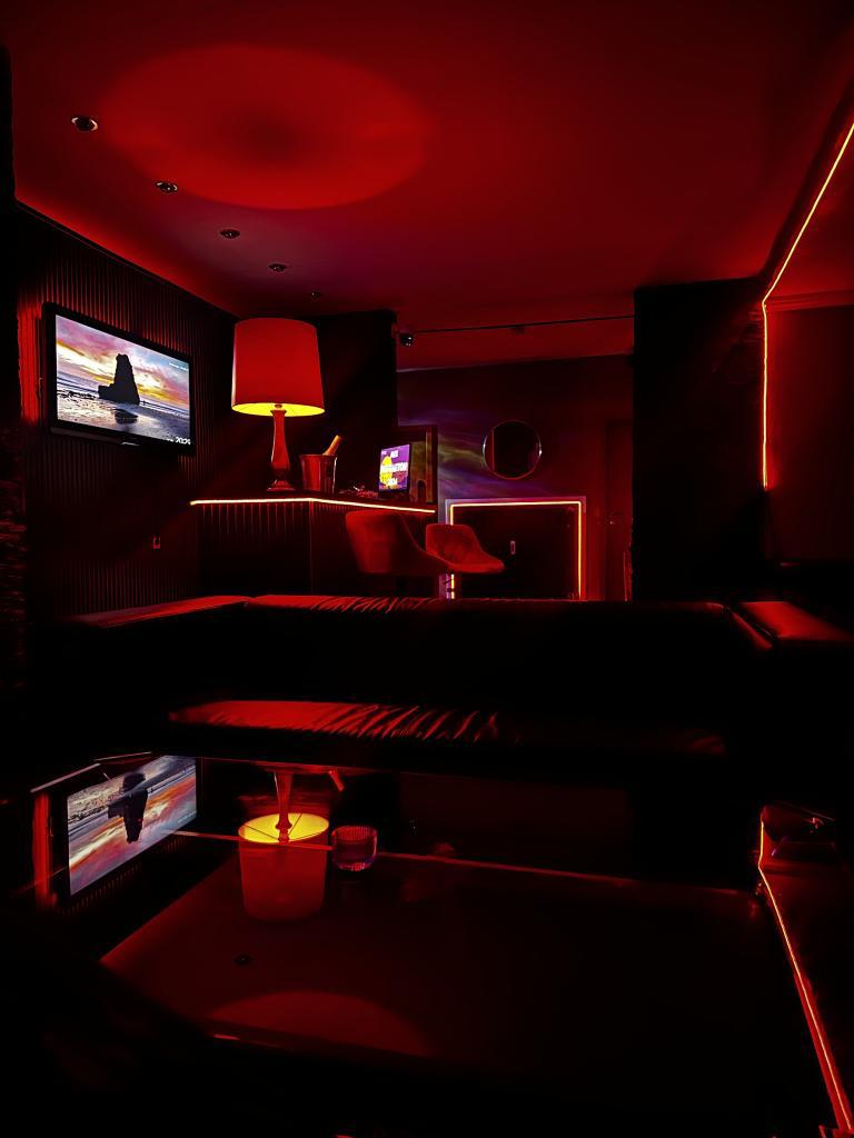 Penthouse Solingen Erotik-Lounge - Brothel in Munich, Germany