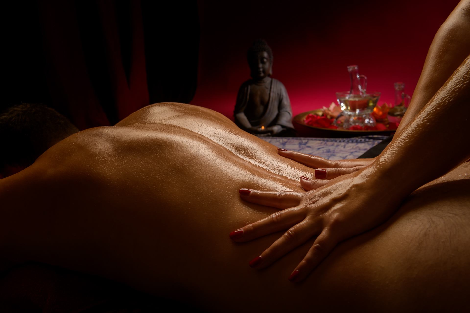 Helen Tantra - Erotic Massage in Munich, Germany