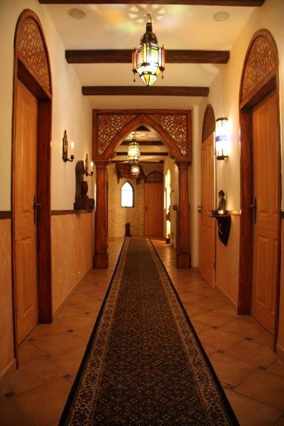 Massage Studio Tarischa - Erotic Massage in Munich, Germany